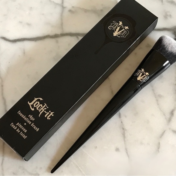 Kat Von D Cosmetics 8pc Makeup Lot *BNIB* - Picture 15 of 16